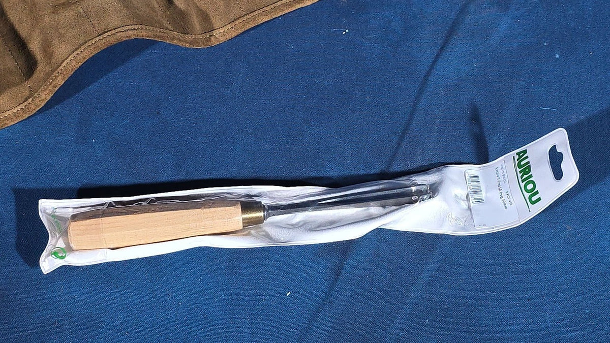 Grouping of Five Modern Auriou Wood Carving Tools in Suede Tool Roll