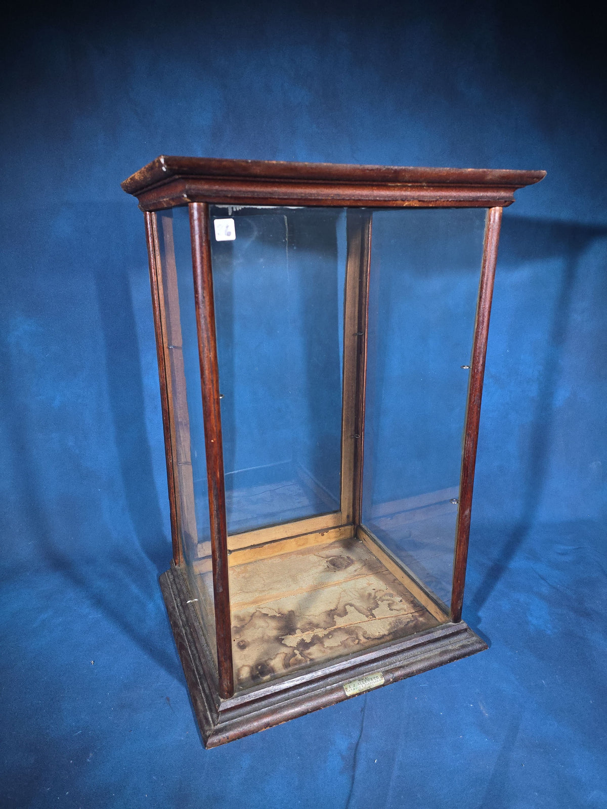 Antique Tabletop Glass Display Case, Manufactured by A.J. Allen & Co., 167 & 169 East Randolph Street, Chicago, Illinois