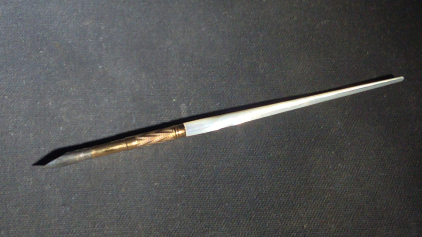 Antique Mother of Pearl Dip Pen with Nib in Fabric-Covered Case