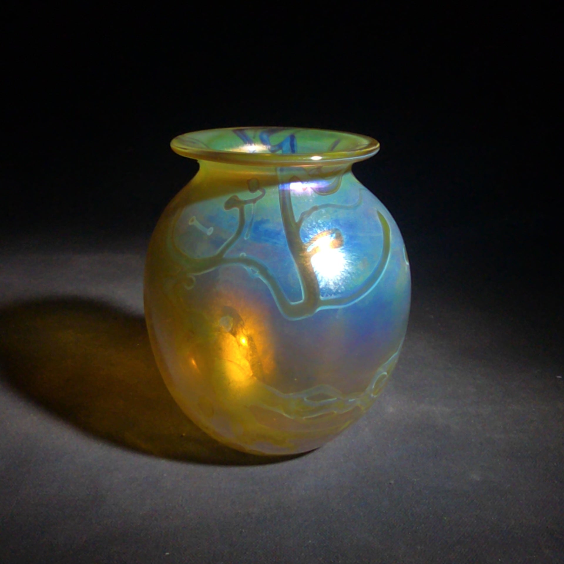 Vintage Robert Eickholt Iridescent Art Glass Vase with Swirl Design