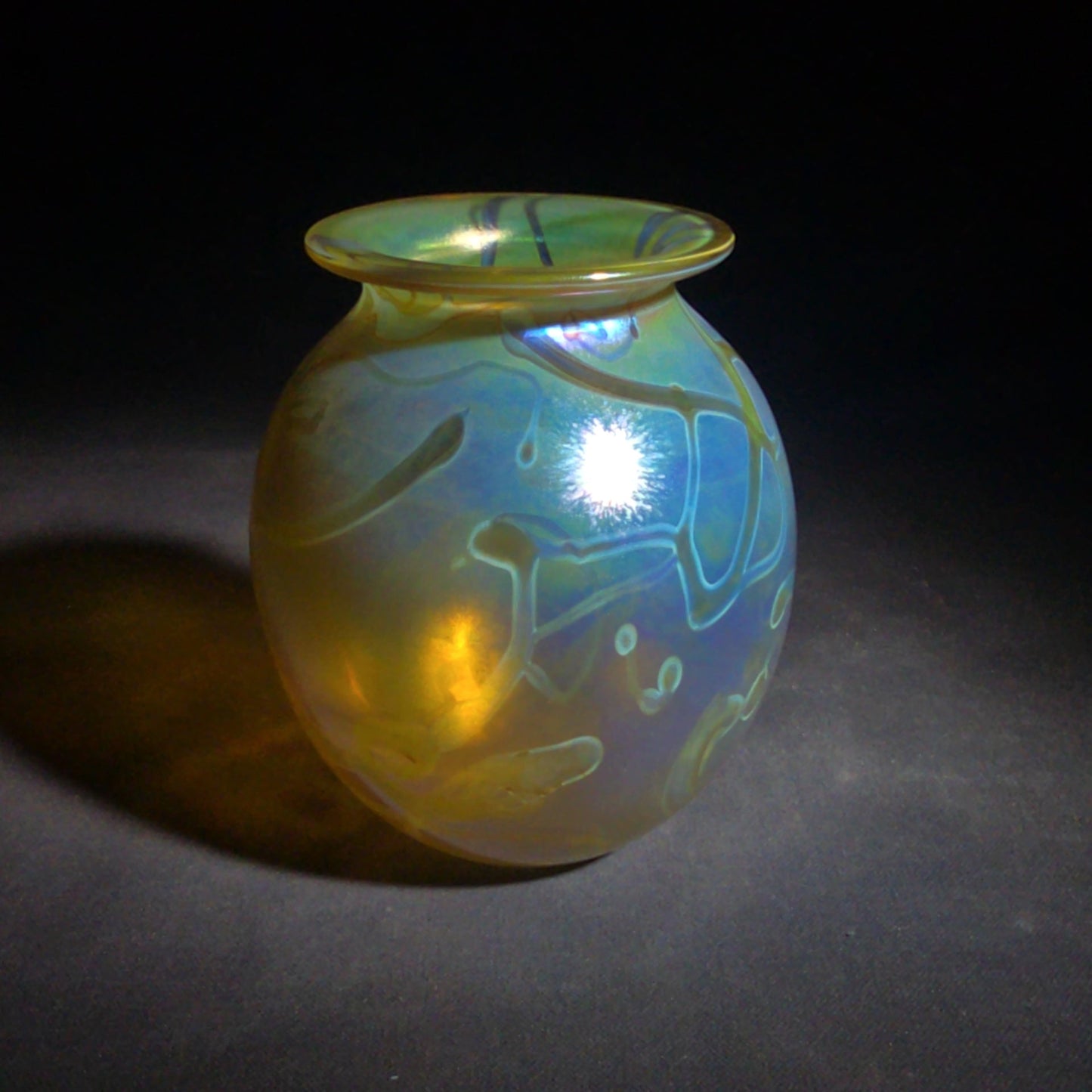 Vintage Robert Eickholt Iridescent Art Glass Vase with Swirl Design