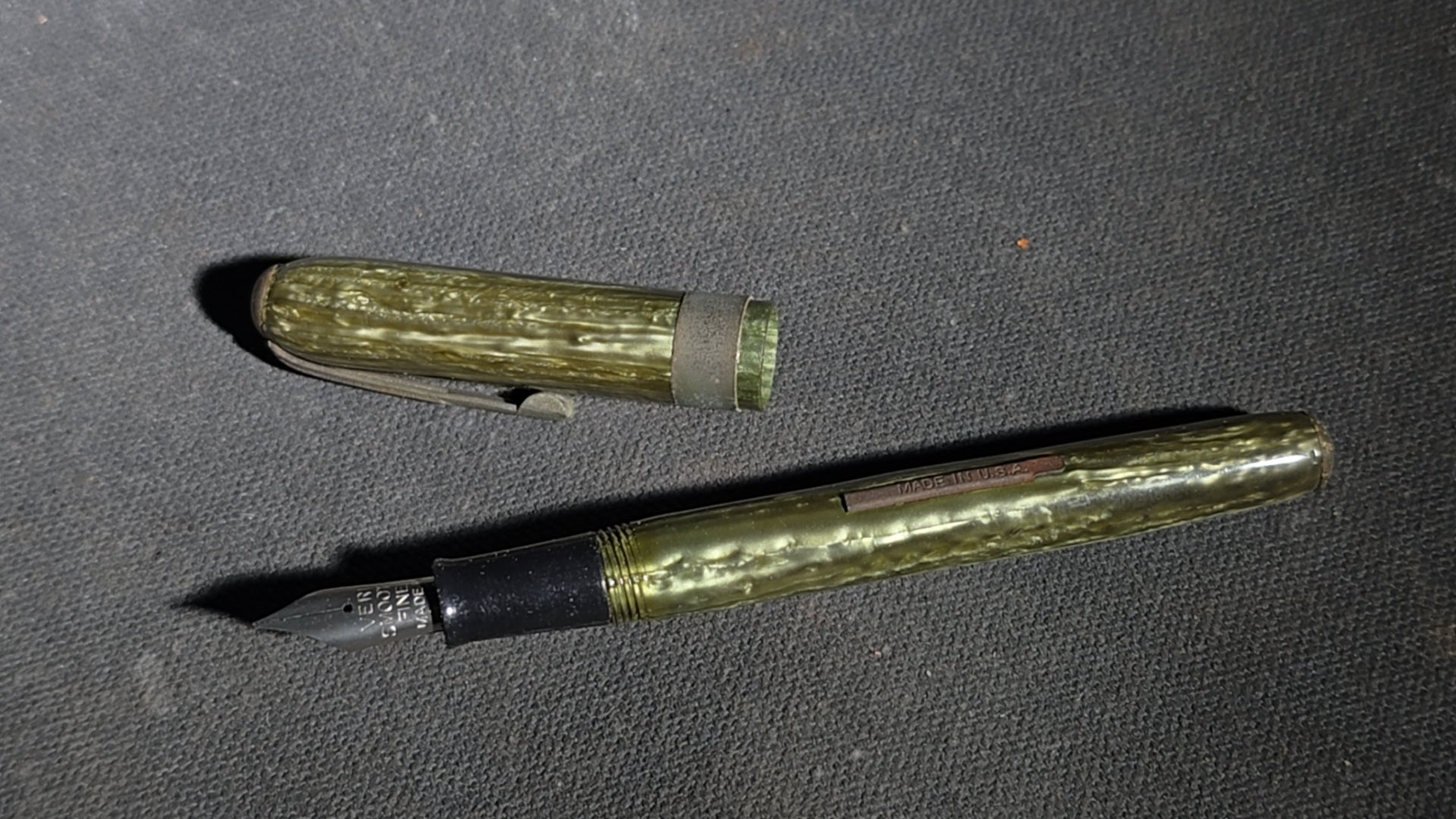 Grouping of Four Vintage R.L. Arnold Pen Co. Fountain Pens in Presentation Case, Petersburgh, Virginia, U.S.A.