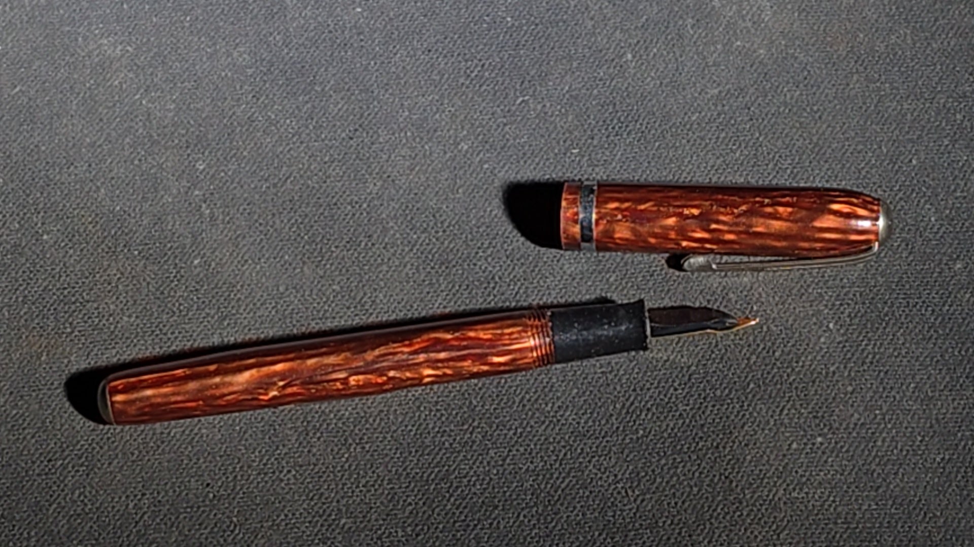 Grouping of Four Vintage R.L. Arnold Pen Co. Fountain Pens in Presentation Case, Petersburgh, Virginia, U.S.A.