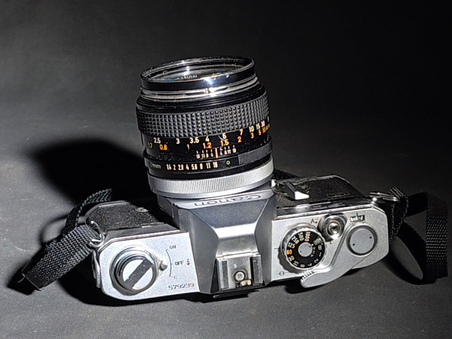 Vintage Canon FTb QL 35mm S.L.R. Camera with Canon FD 50mm f/1.4 Lens