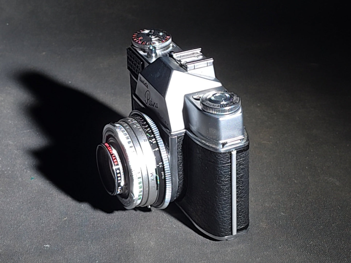 Vintage Kodak Retina Reflex 35mm S.L.R. Camera with Schneider-Kreuznach Retina-Xenon C f:2.0/50mm Lens and Leather Case