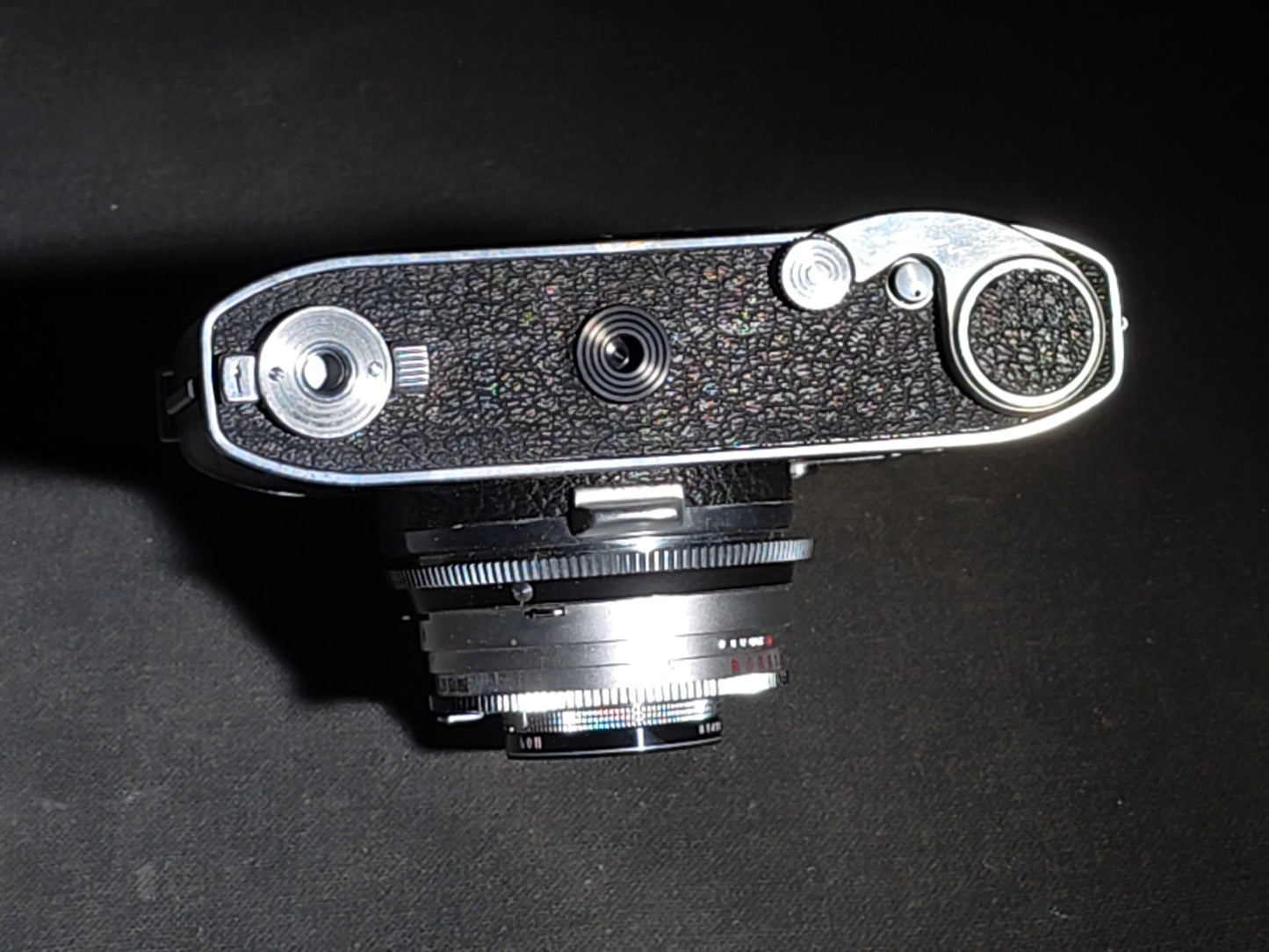 Vintage Kodak Retina Reflex 35mm S.L.R. Camera with Schneider-Kreuznach Retina-Xenon C f:2.0/50mm Lens and Leather Case