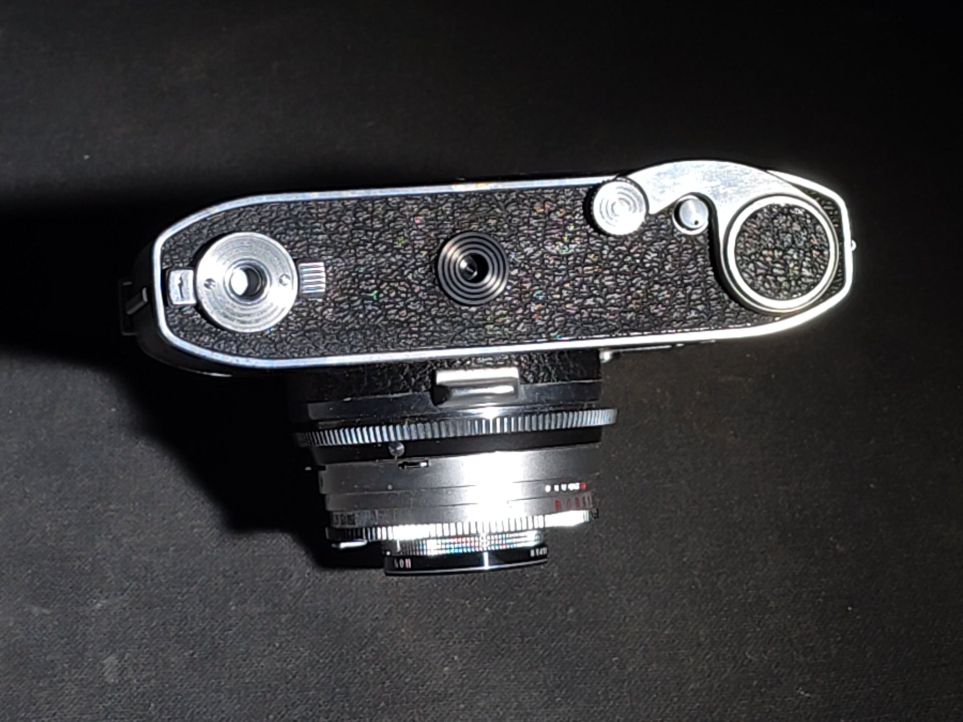 Vintage Kodak Retina Reflex 35mm S.L.R. Camera with Schneider-Kreuznach Retina-Xenon C f:2.0/50mm Lens and Leather Case