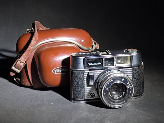Vintage Voigtlander Vito Automatic 35mm Camera with Color-Skopar 2.8/50 Lens, Prontor-Matic Shutter, and Leather Case, Note Two Screws Missing from Top Cover, for Parts or Repair
