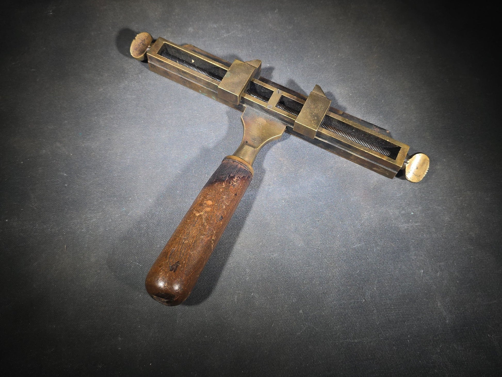 Antique Brass Bookbinding Type Holder with Wood Handle, Manufactured by Hoole Machine & Engineering Works, Brooklyn, New York