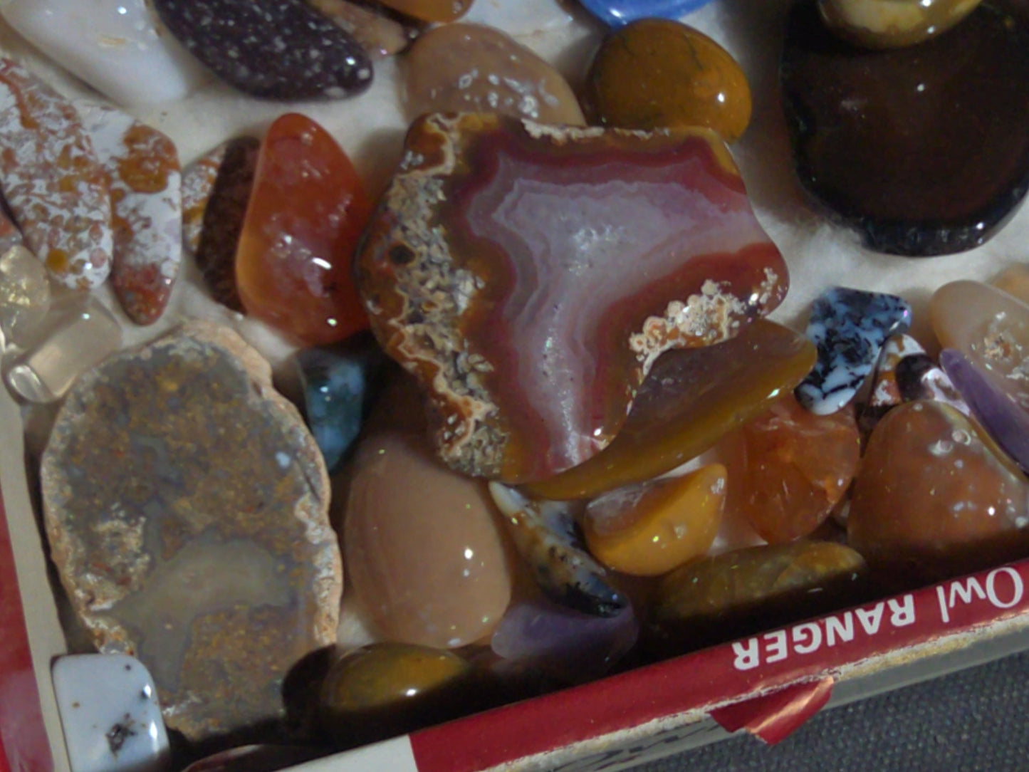 Grouping of Polished Stones and Mineral Specimens Including Agate Slices, Tumbled Agates, and Cabochons