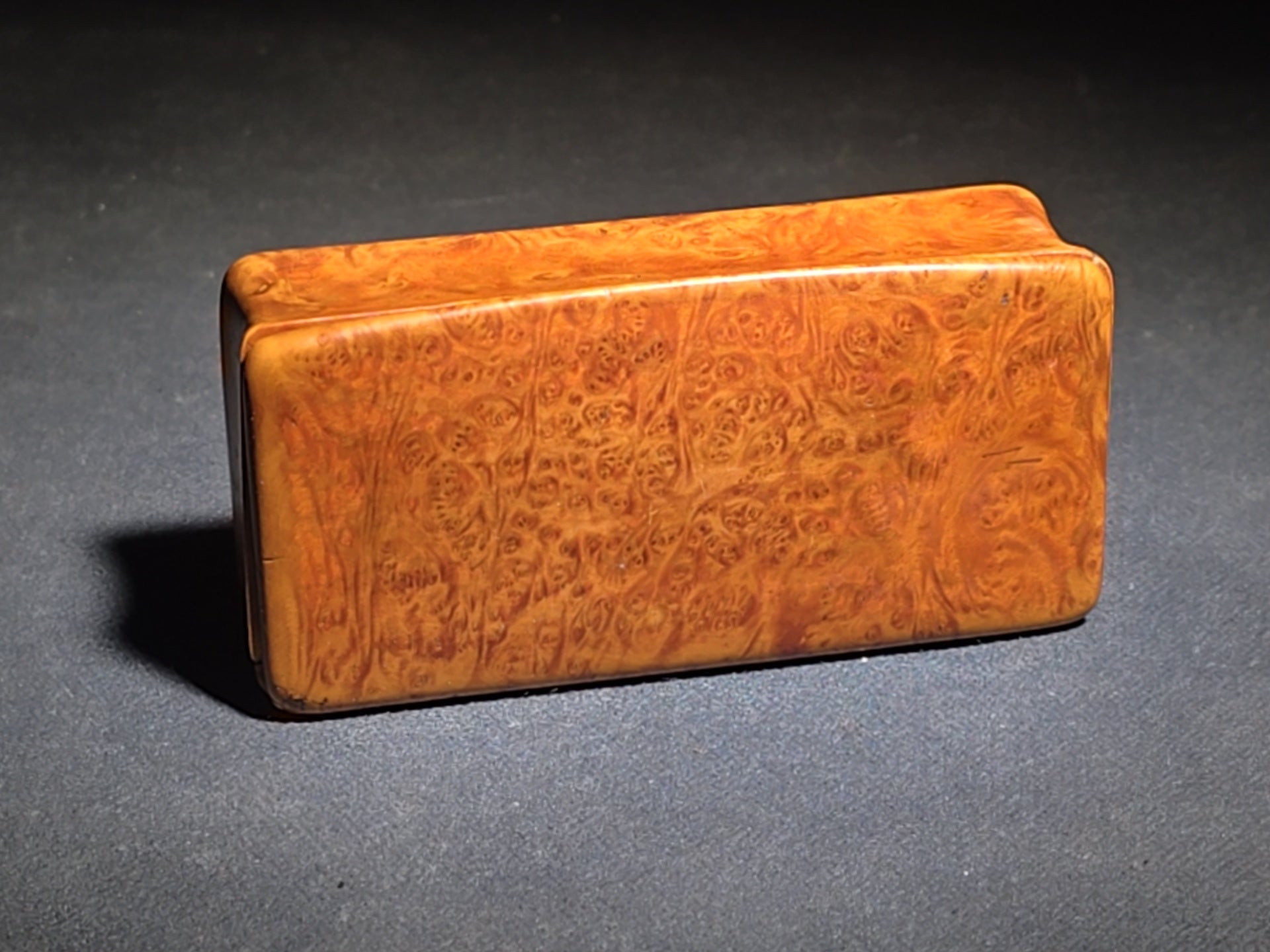 Antique Burlwood Snuff Box with Hinged Lid