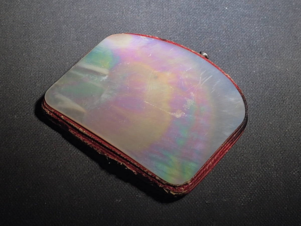 Antique Mother-of-Pearl Coin Purse with Engraved Silver Cartouche, Red Fabric Interior, and Push-Button Clasp