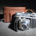 Lot 166 - Vintage Kodak Retina 35mm Folding Camera with Schneider-Kreuznach Retina-Xenon F:2/50mm Lens in Synchro-Compur Shutter and Leather Case, Made in Germany