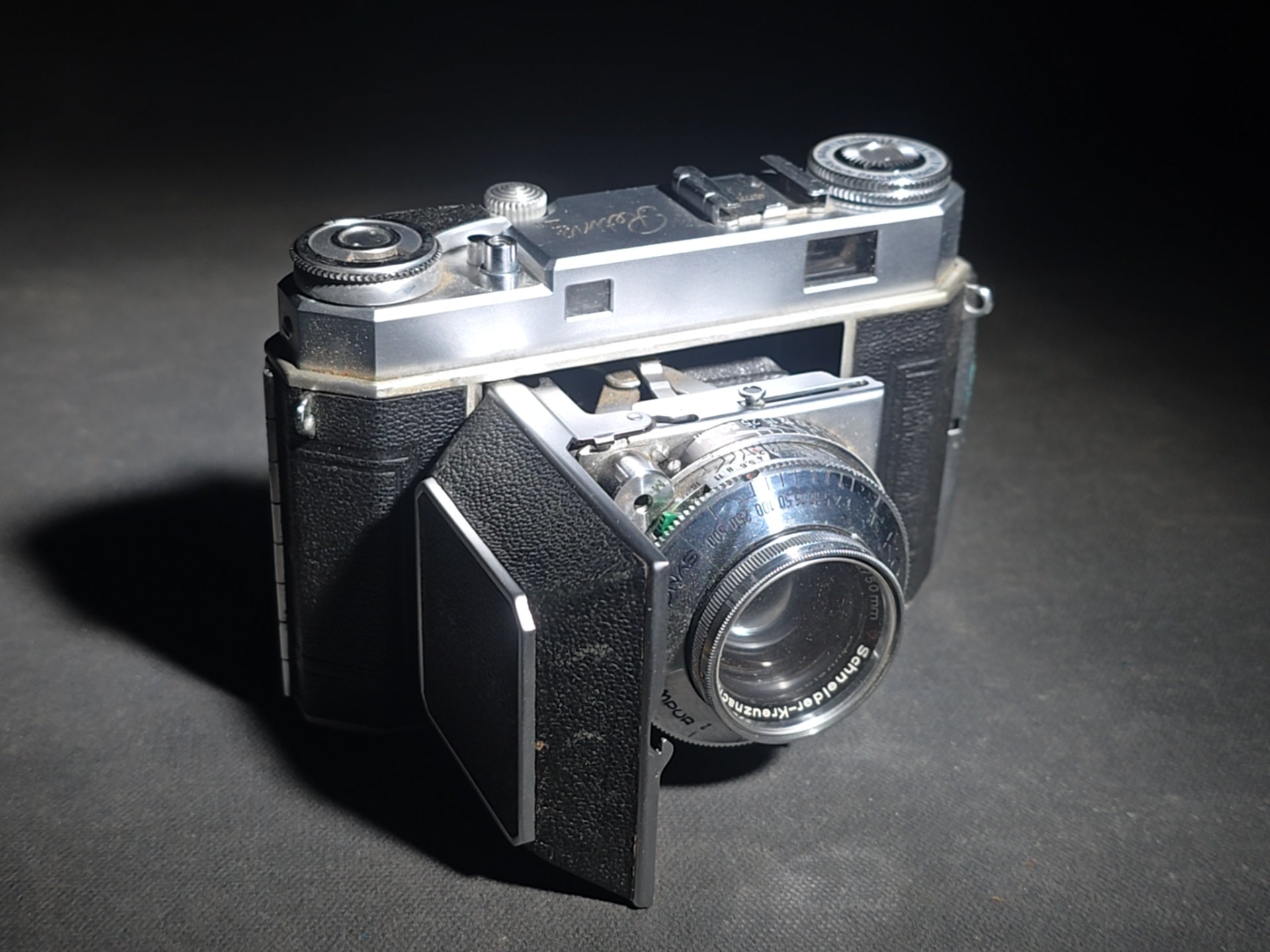 Vintage Kodak Retina 35mm Folding Camera with Schneider-Kreuznach Retina-Xenon f:2/50mm Lens in Synchro-Compur Shutter and Leather Case, Made in Germany