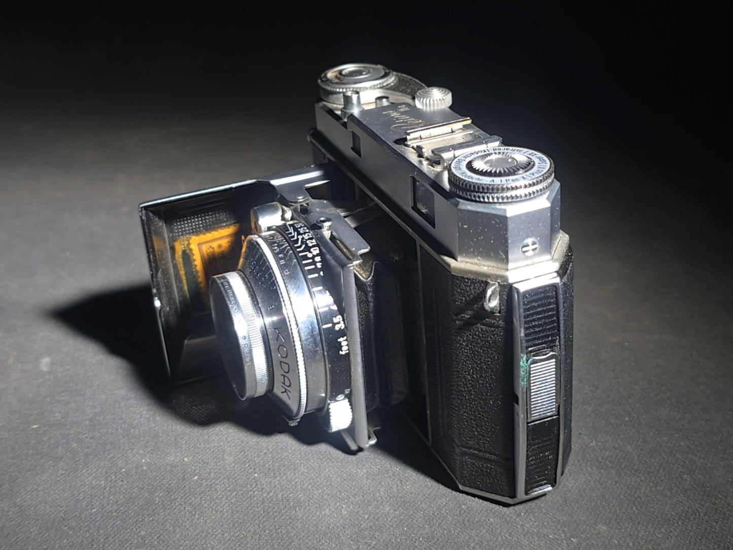 Vintage Kodak Retina 35mm Folding Camera with Schneider-Kreuznach Retina-Xenon f:2/50mm Lens in Synchro-Compur Shutter and Leather Case, Made in Germany