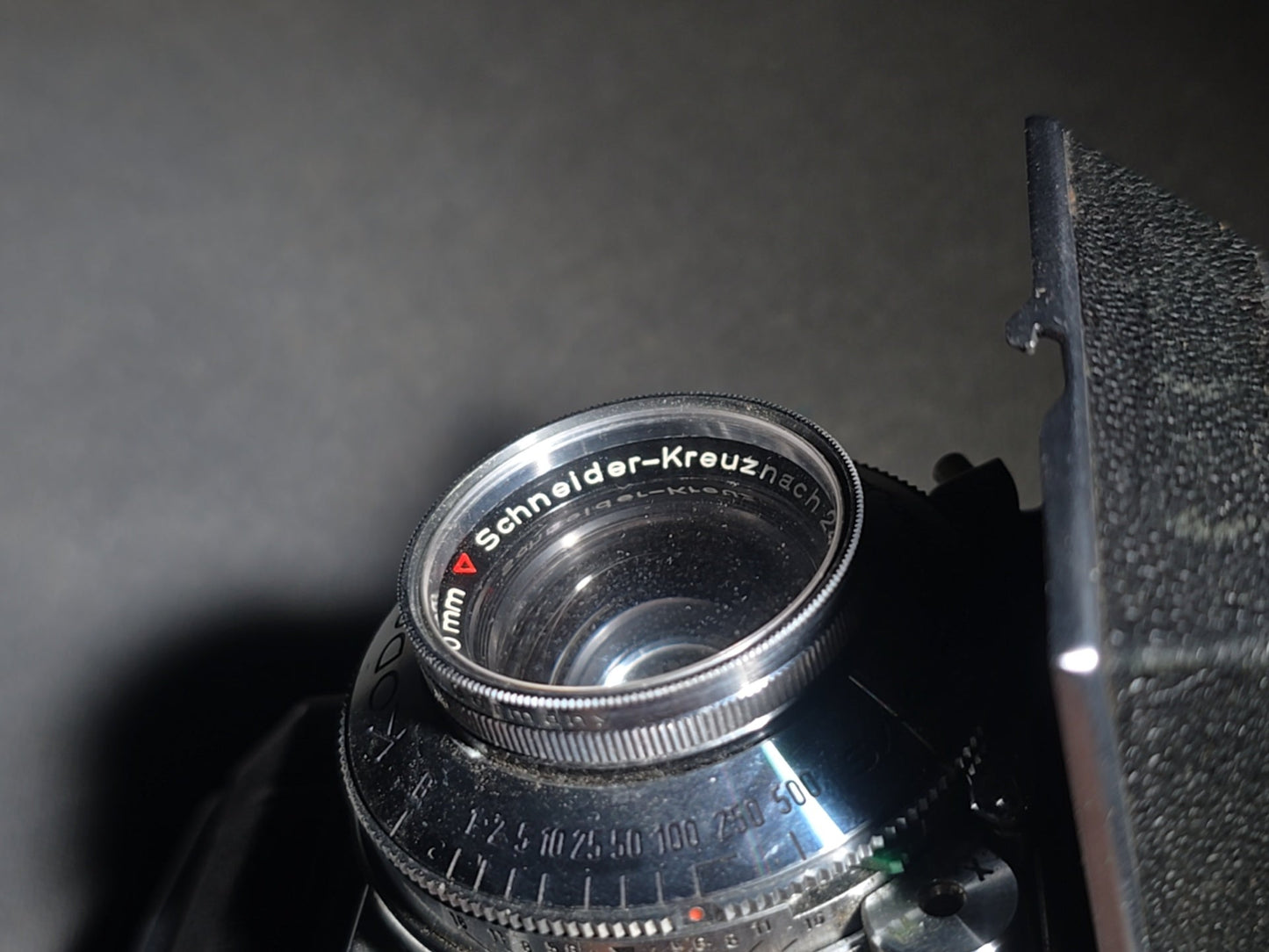 Vintage Kodak Retina 35mm Folding Camera with Schneider-Kreuznach Retina-Xenon f:2/50mm Lens in Synchro-Compur Shutter and Leather Case, Made in Germany