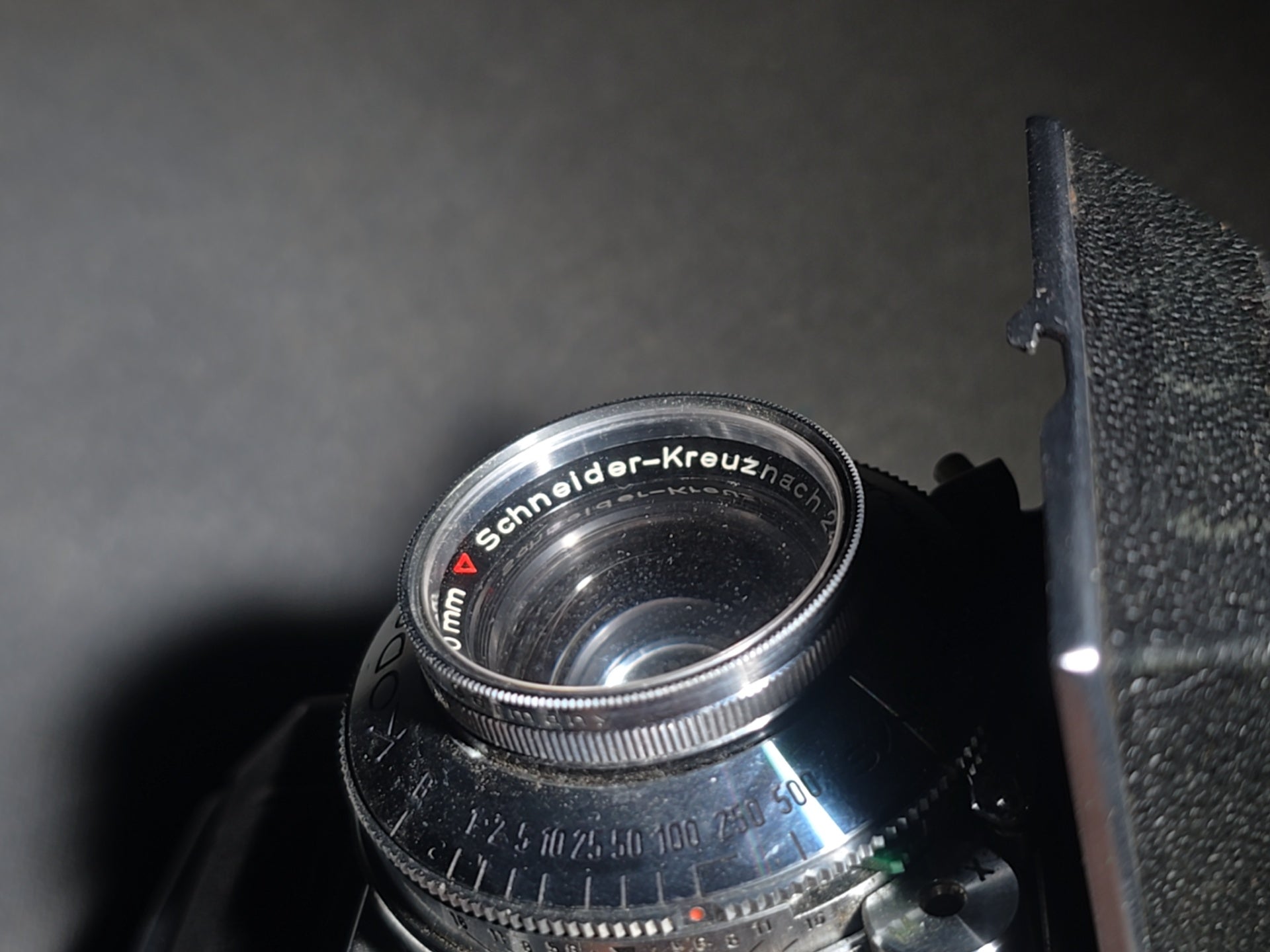 Vintage Kodak Retina 35mm Folding Camera with Schneider-Kreuznach Retina-Xenon f:2/50mm Lens in Synchro-Compur Shutter and Leather Case, Made in Germany