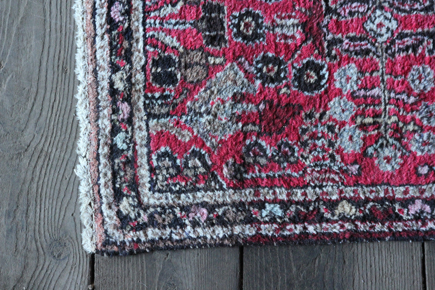 24" x 33" Vintage Handmade Scatter Rug