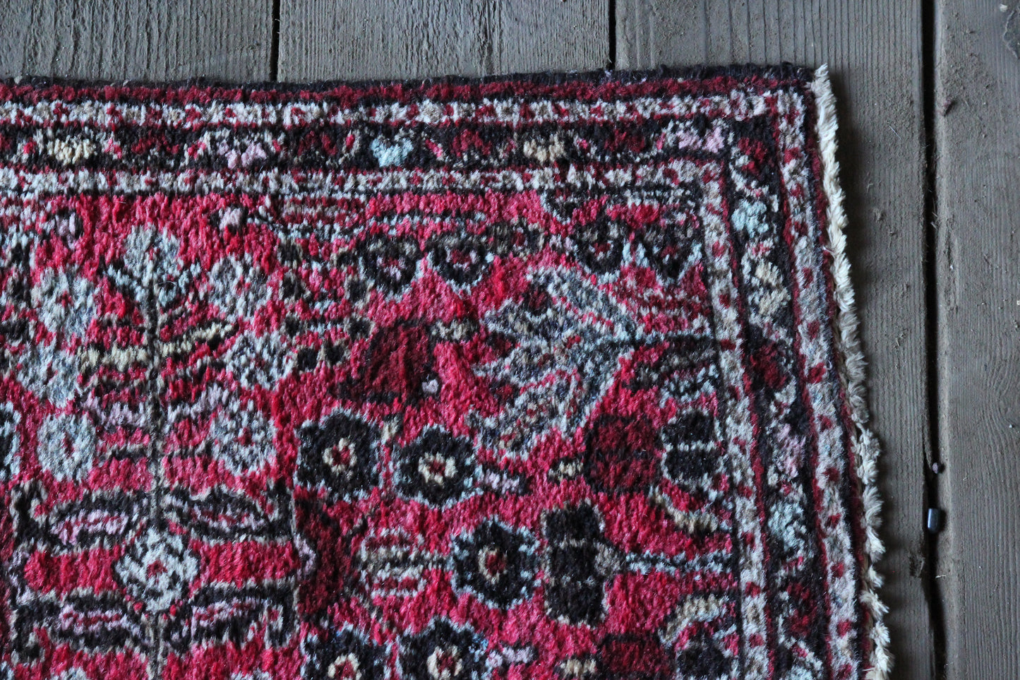 24" x 33" Vintage Handmade Scatter Rug