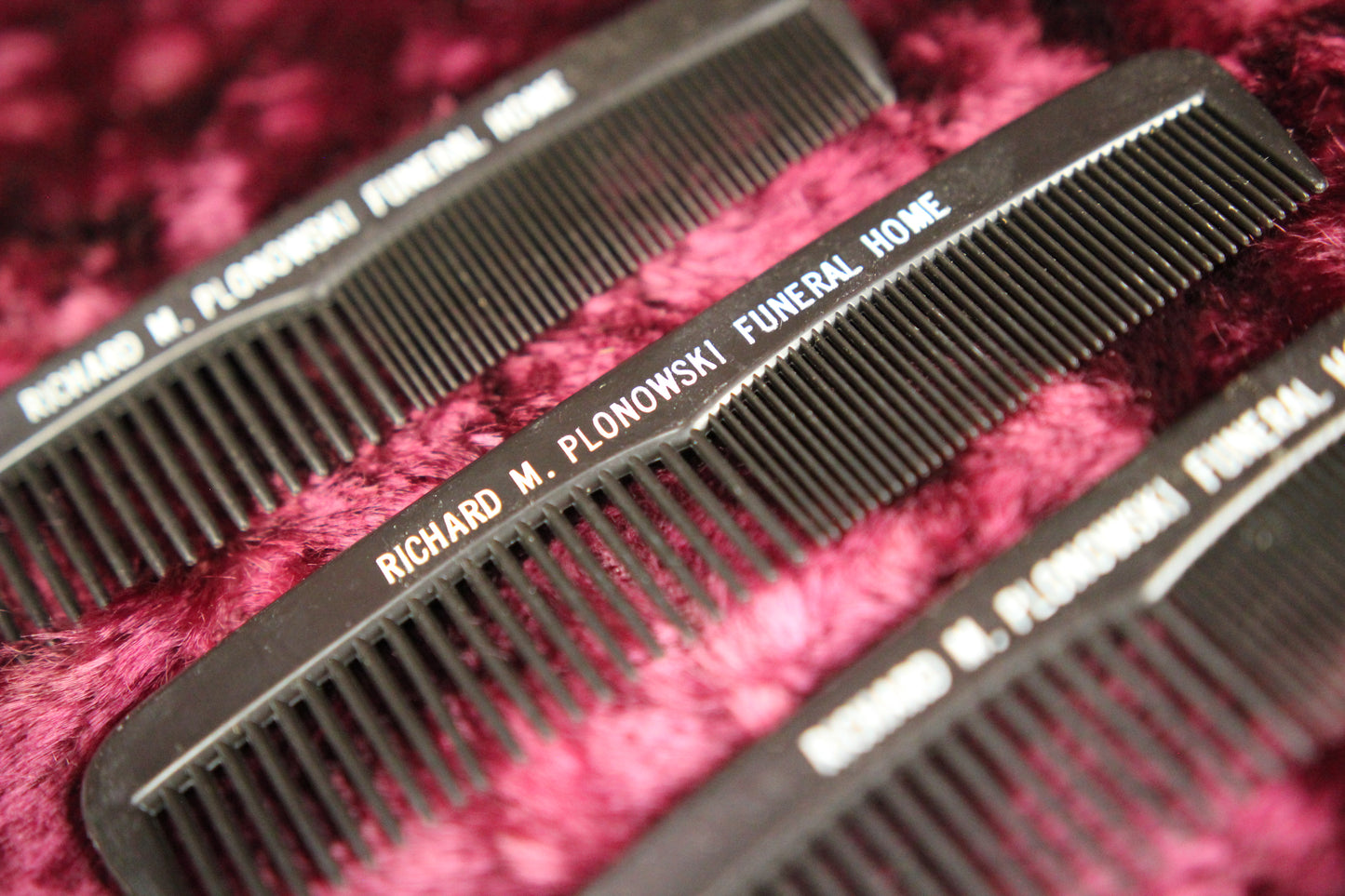 Richard M. Plonowski Funeral Home Advertising Combs - Pack of 4