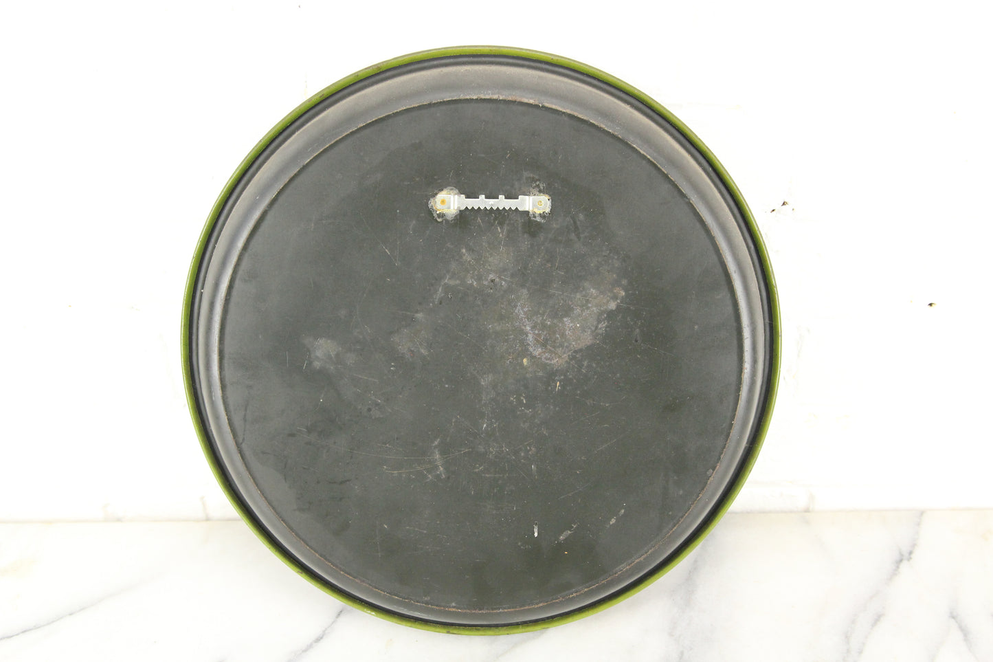 Hampden Ale Brewing Company "Handsome Waiter" 13-Inch Beer Tray, Willimansett, MA, 1934