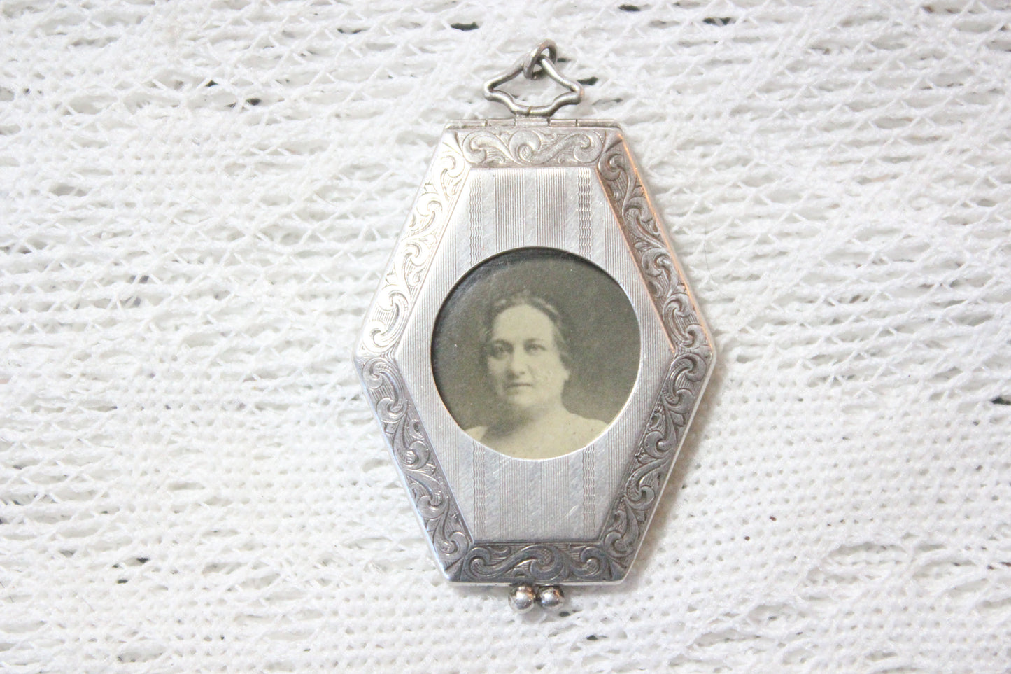 Sterling Silver Locket from Warren Rebekah Odd Fellows Lodge No. 63, October 19, 1923, Selma Server