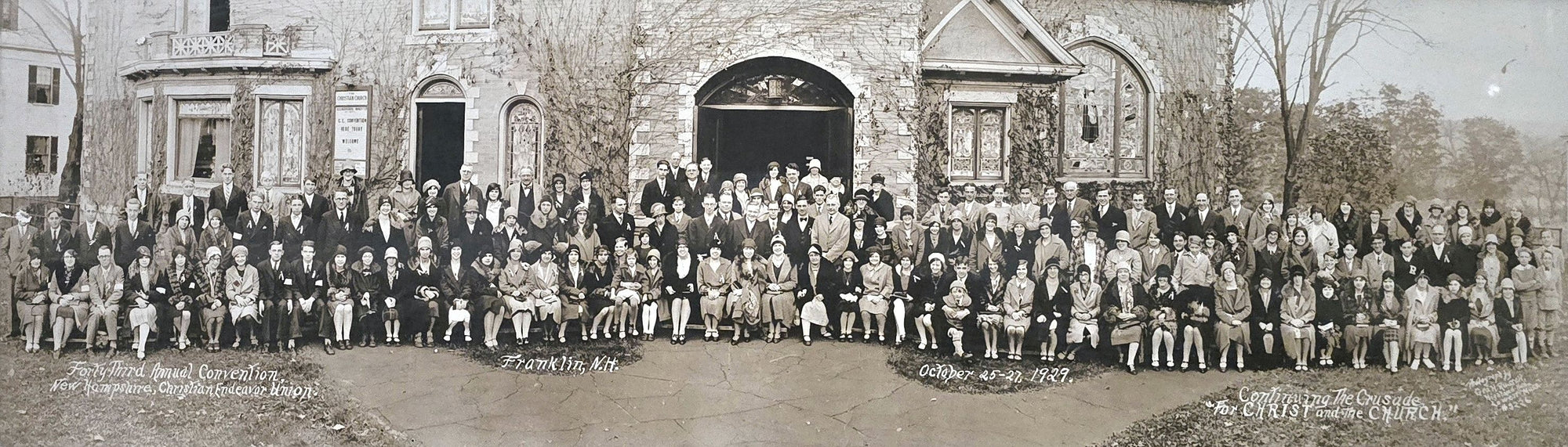 1929 yardlong panoramic photograph of a convention gathered in front of the Christian Church of Franklin